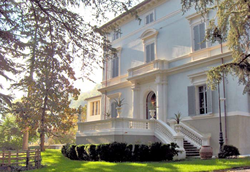 Cena con delitto Villa Corte Brisighella Ravenna Emilia Romagna